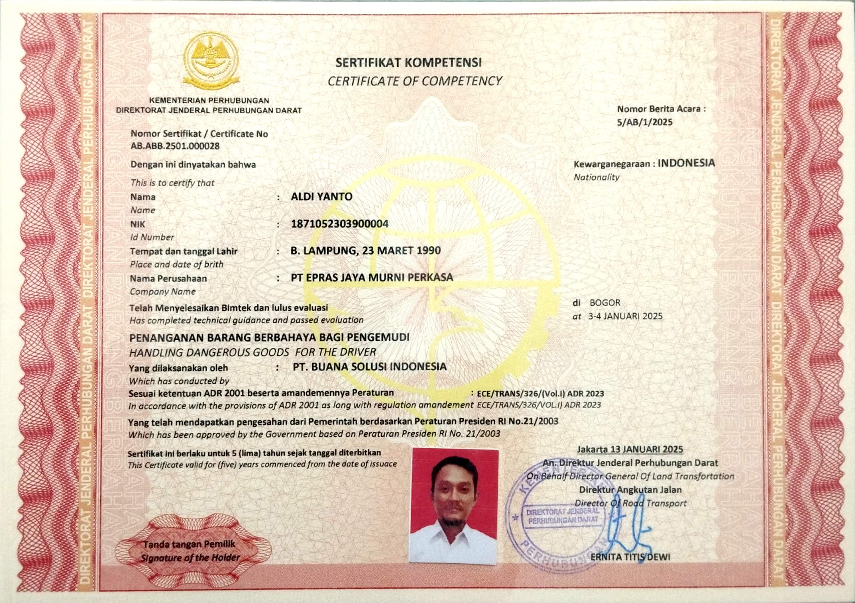 Notaris Panji